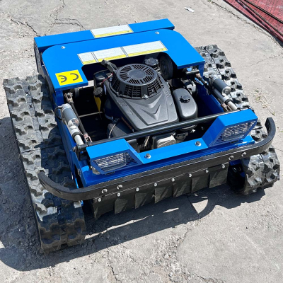 Corta-relva autopropelido