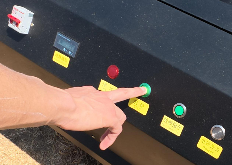 Corta-relva de alta eficiência. jpg Corta-relva de alta eficiência. jpg