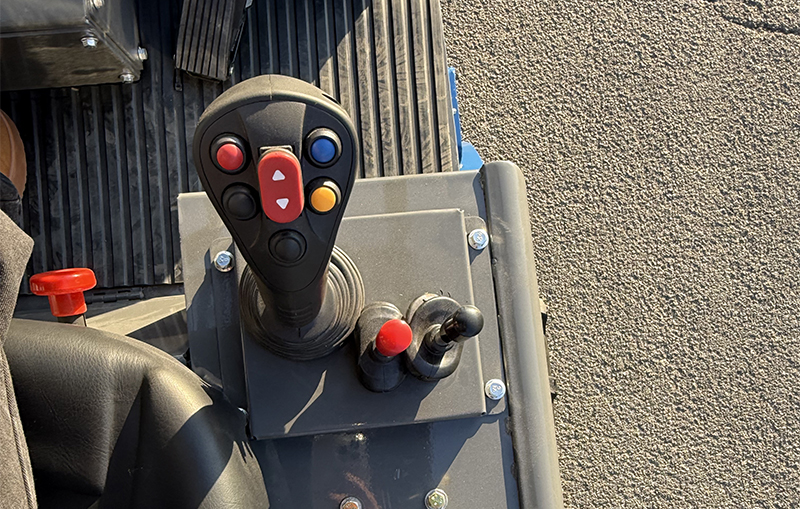 Carregador frontal elétrico Carregador frontal elétrico