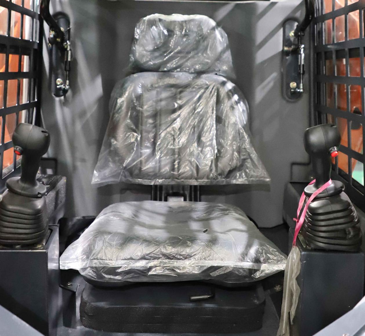 Nova minicarregadora New Holland