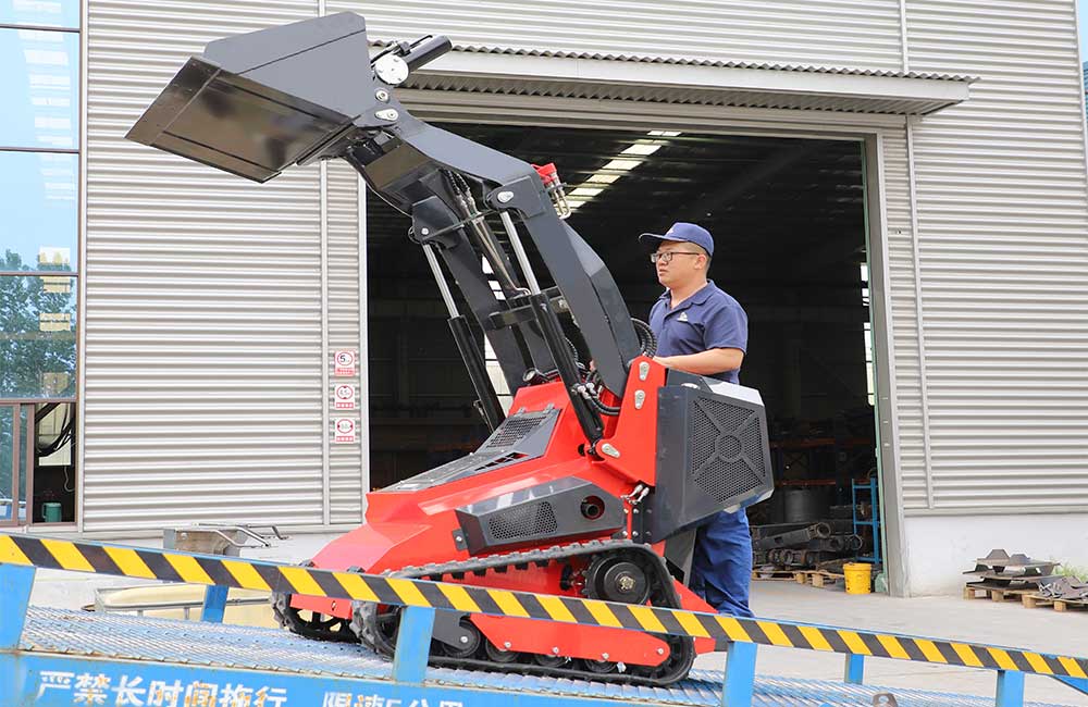A Masenter lança a minicarregadora compacta de lagartas YF480 para trabalhos em espaços estreitos A Masenter lança a minicarregadora compacta de lagartas YF480 para trabalhos em espaços estreitos
